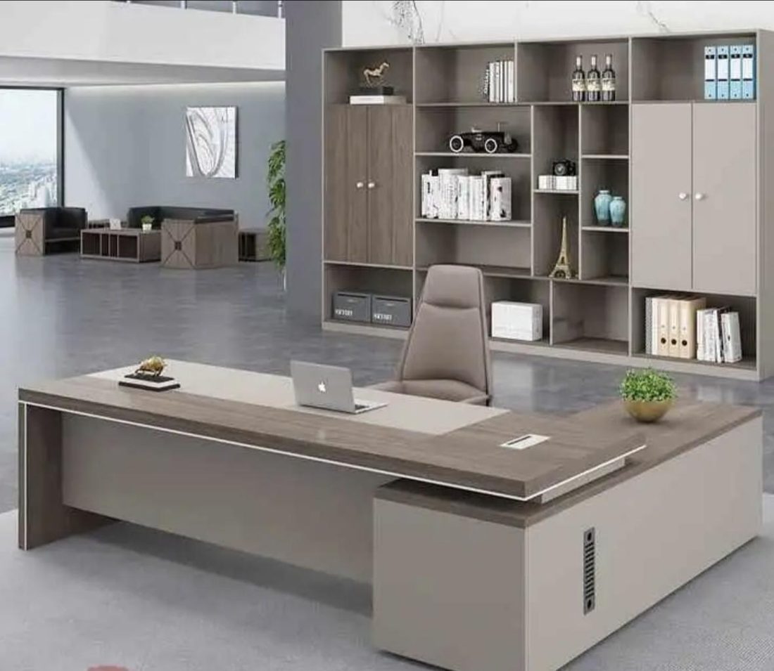 Office Desk — custom furniture by Dream Interior & Architects